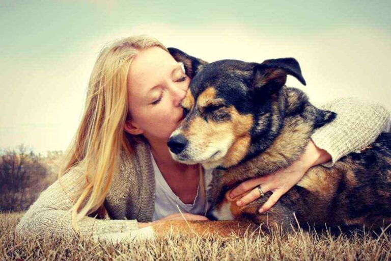 11 Tips from a Therapist for Grieving the Loss of a Dog After Euthanasia