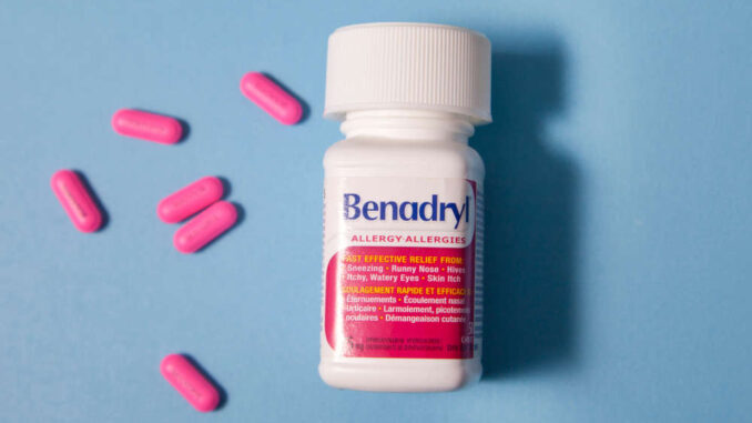 Can dogs have benadryl 2024 capsules